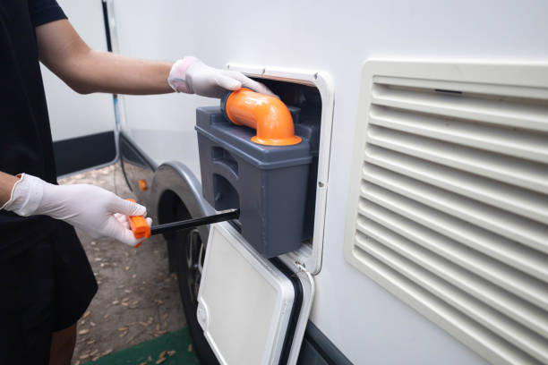 Portable Toilet Options We Offer in Francisville, KY